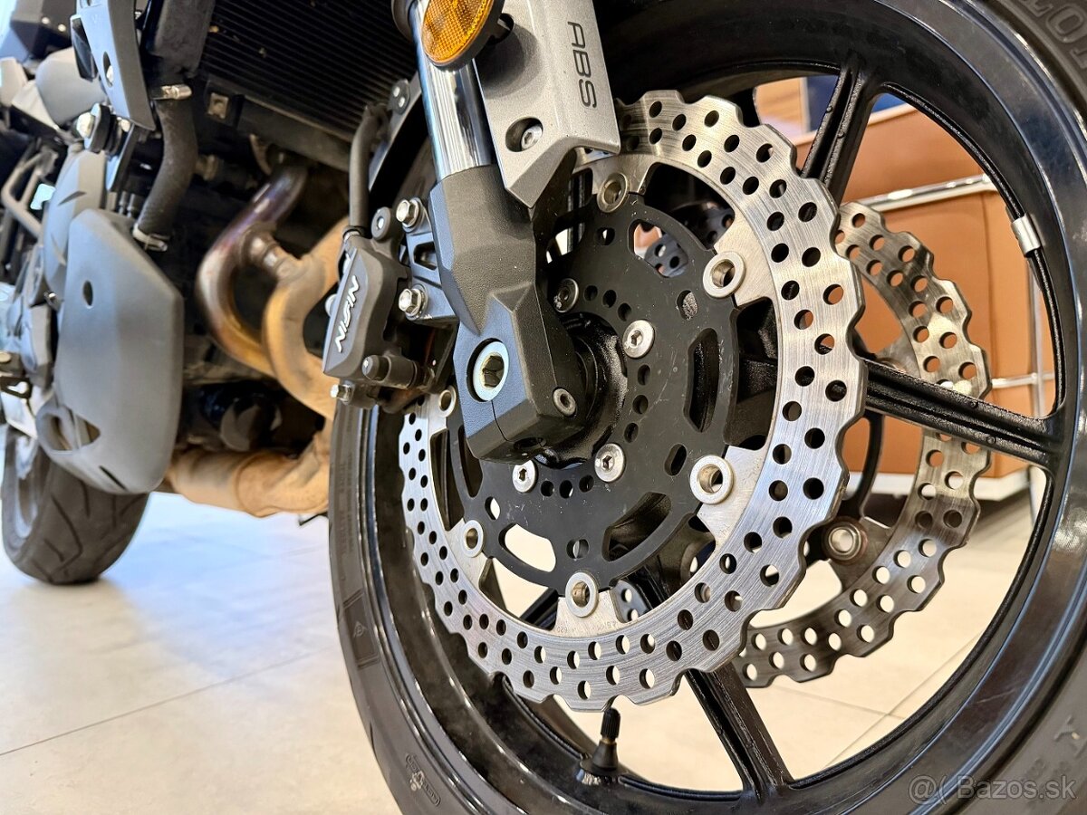 Kawasaki Versys 650 - 8