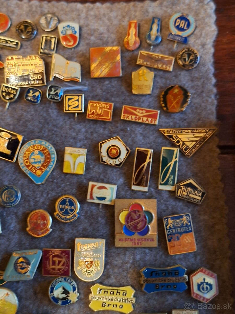 Staré odznaky medaile - 8