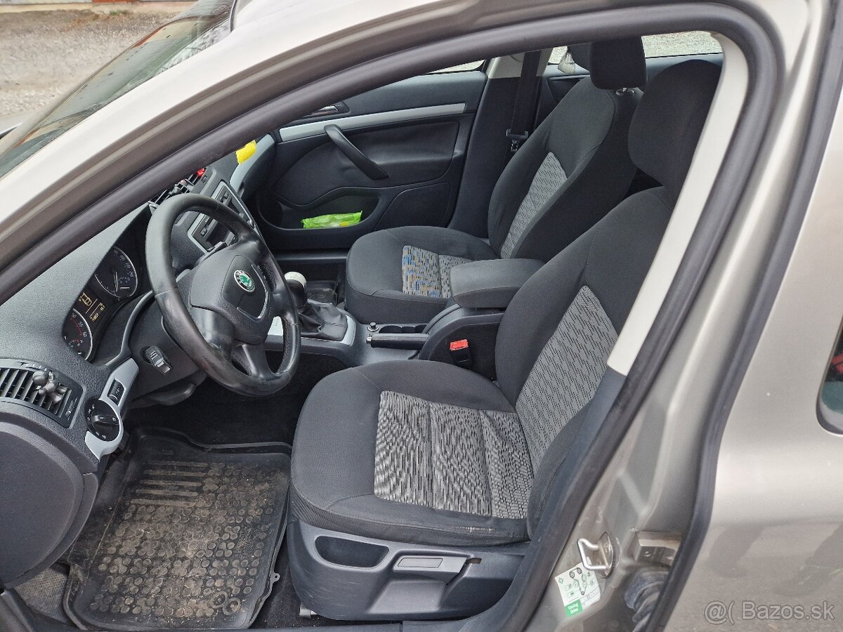 Skoda Octavia 1,6 tdi - 8