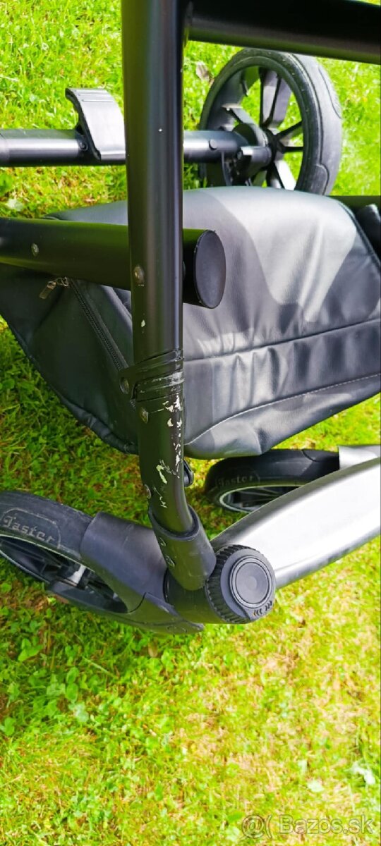 Kočiar Petit&Mars Rover II - 8