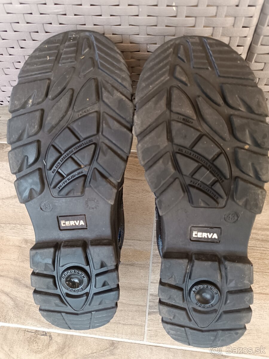 Pracovna obuv 43 - 8