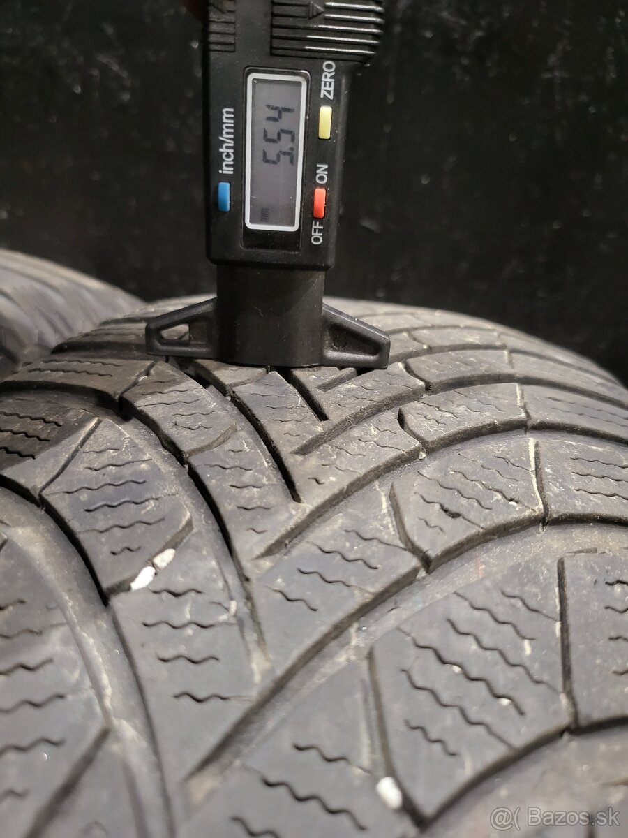 215/70 R16 Semperit zimne pneumatiky - 8