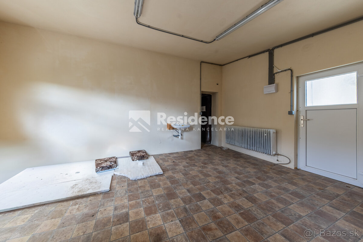 Na predaj rozsiahly objekt na podnikanie v Liskovej - 8