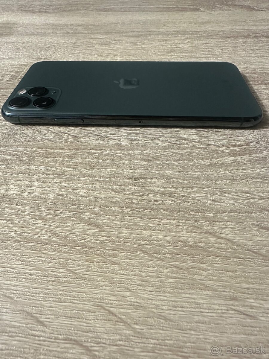 iPhone 11 Pro Max / 64GB Green / TOP stav - 8