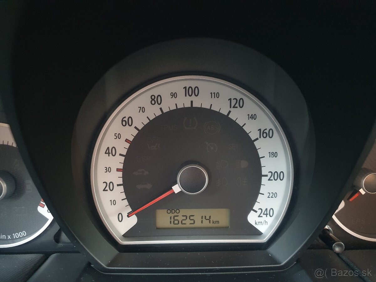 Kia Ceed 1.4 CVVT benzin 77kw - 8