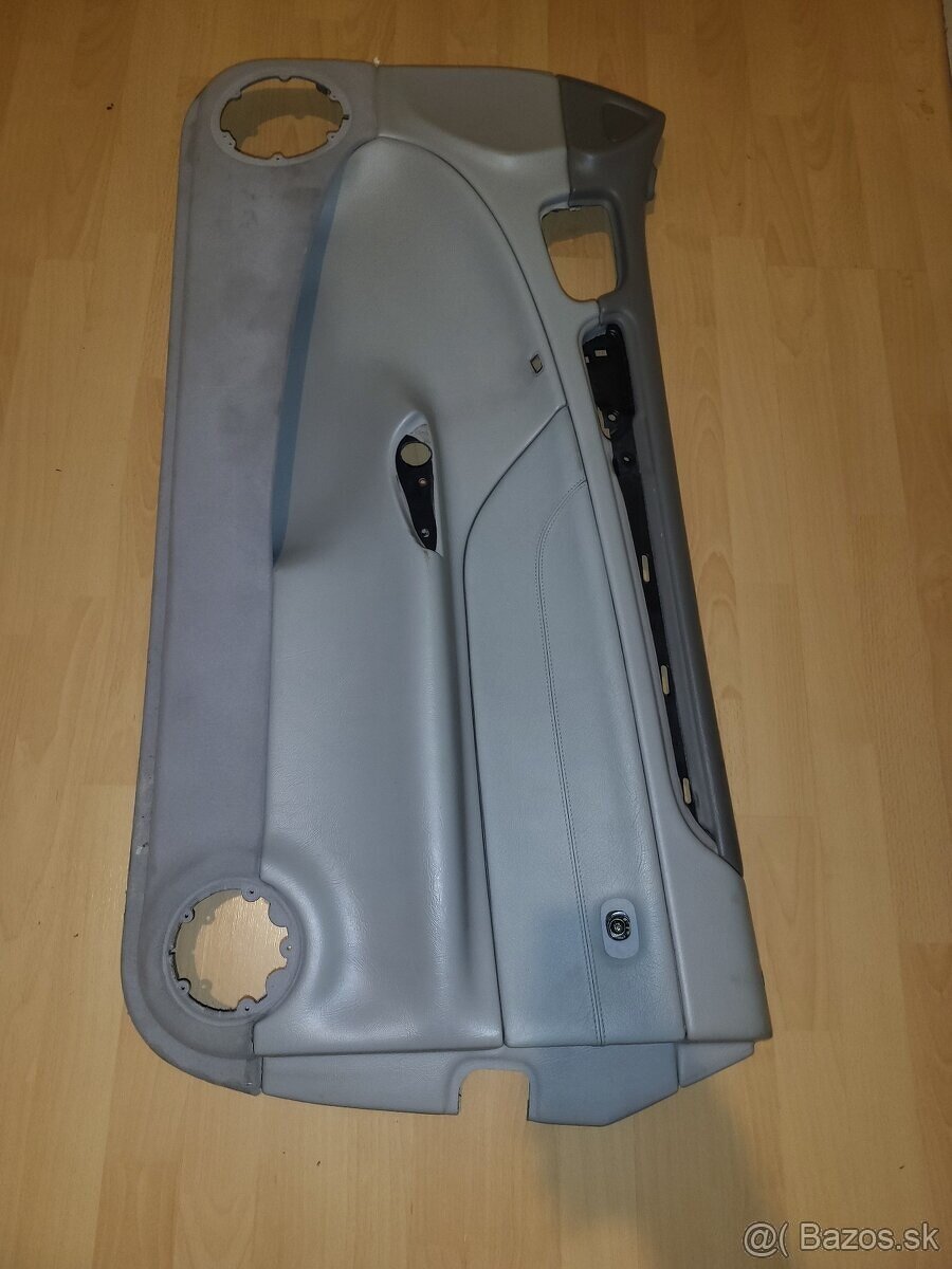 Tapacira Mercedes Clk A208 cabrio - 8