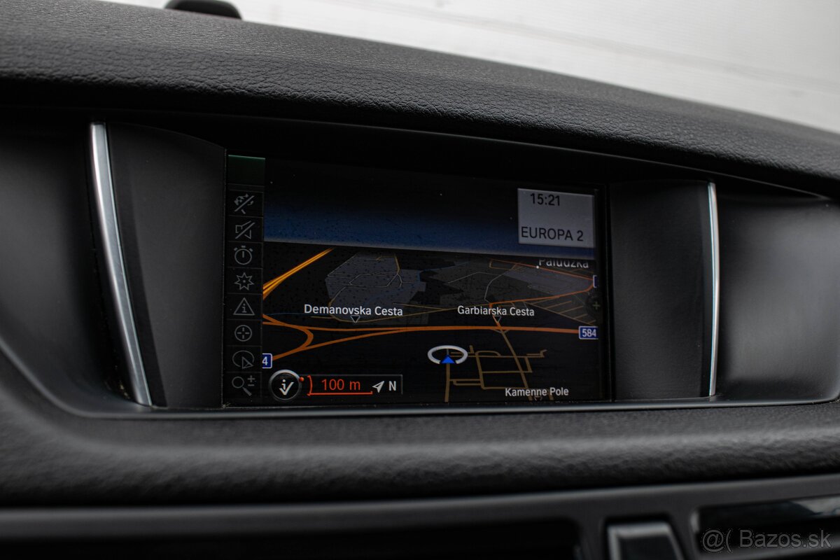 BMW X1 xDrive 20d A/T xLine - 8