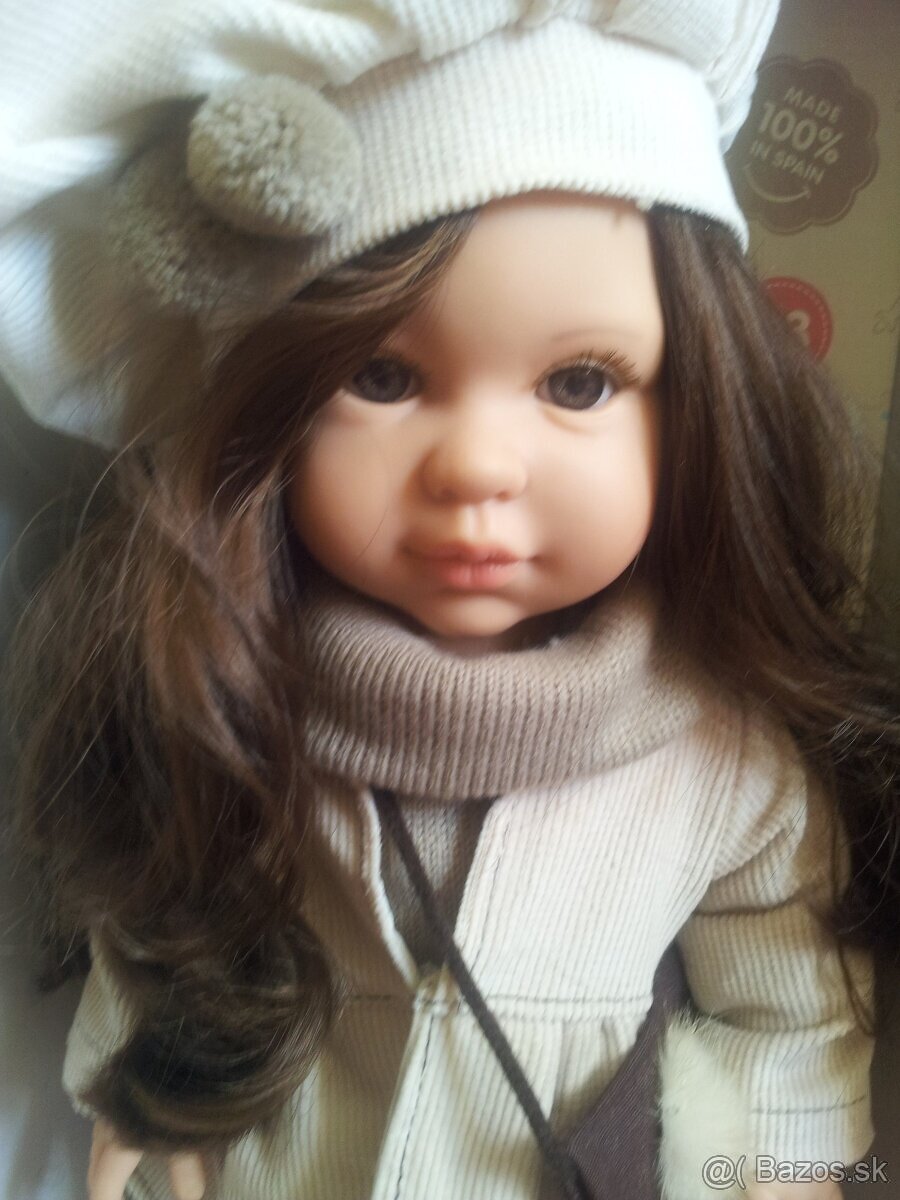 Babika s modrym cumlikom - 8