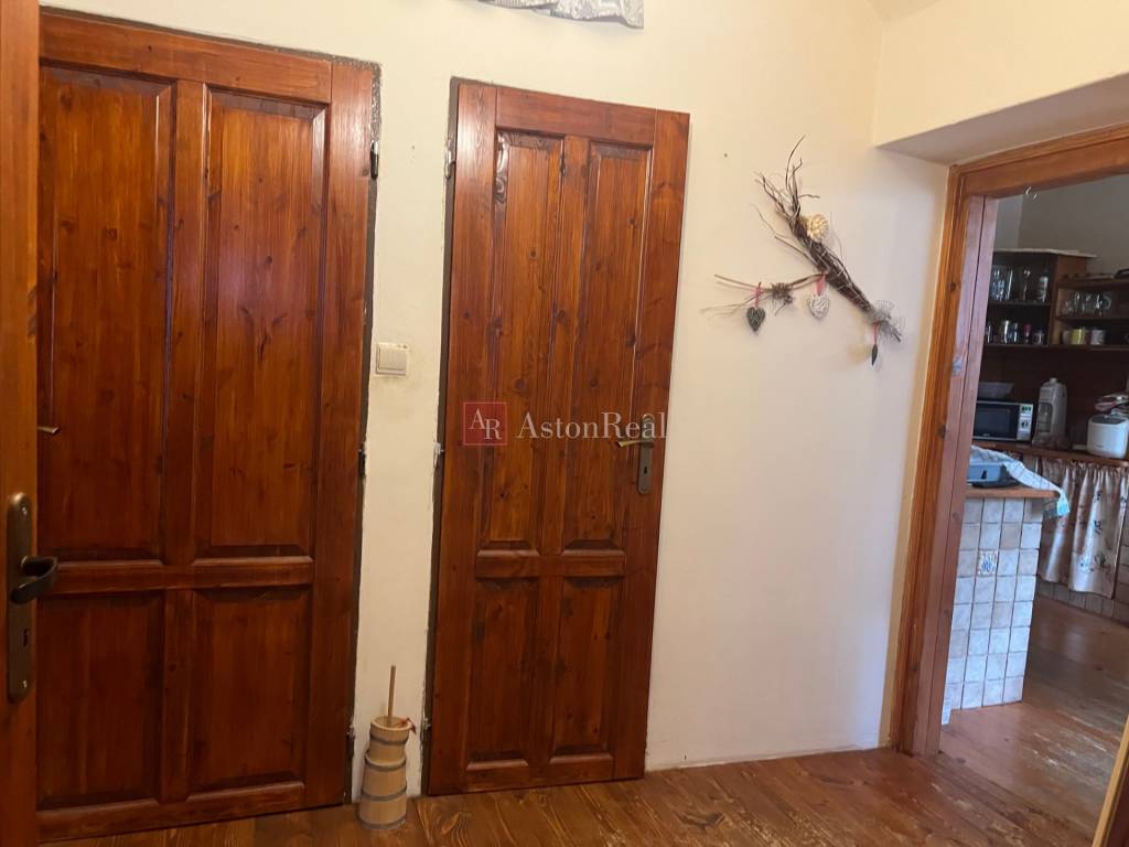 PREDAJ: DOM (CHALUPA) zastavaná plocha 135 m2 - Moštenica - 8