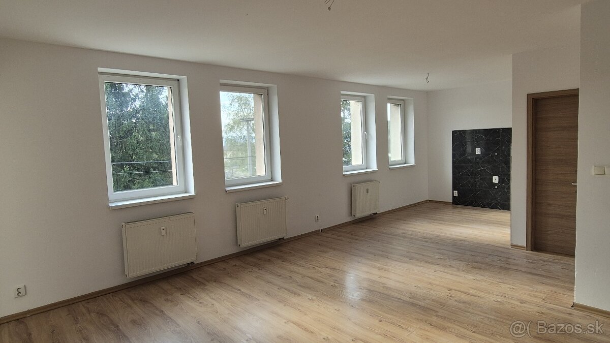 3 - izbový byt v strediskovej obci KURIMA - 8