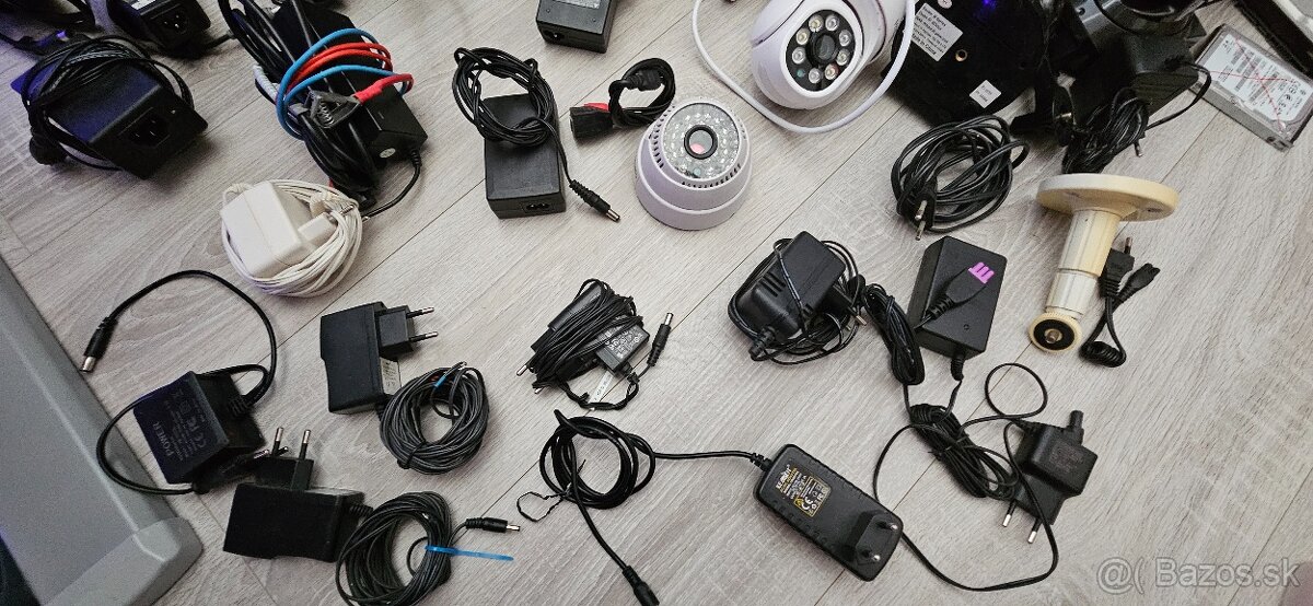 Rôzne napájacie zdroje k NTB - 8