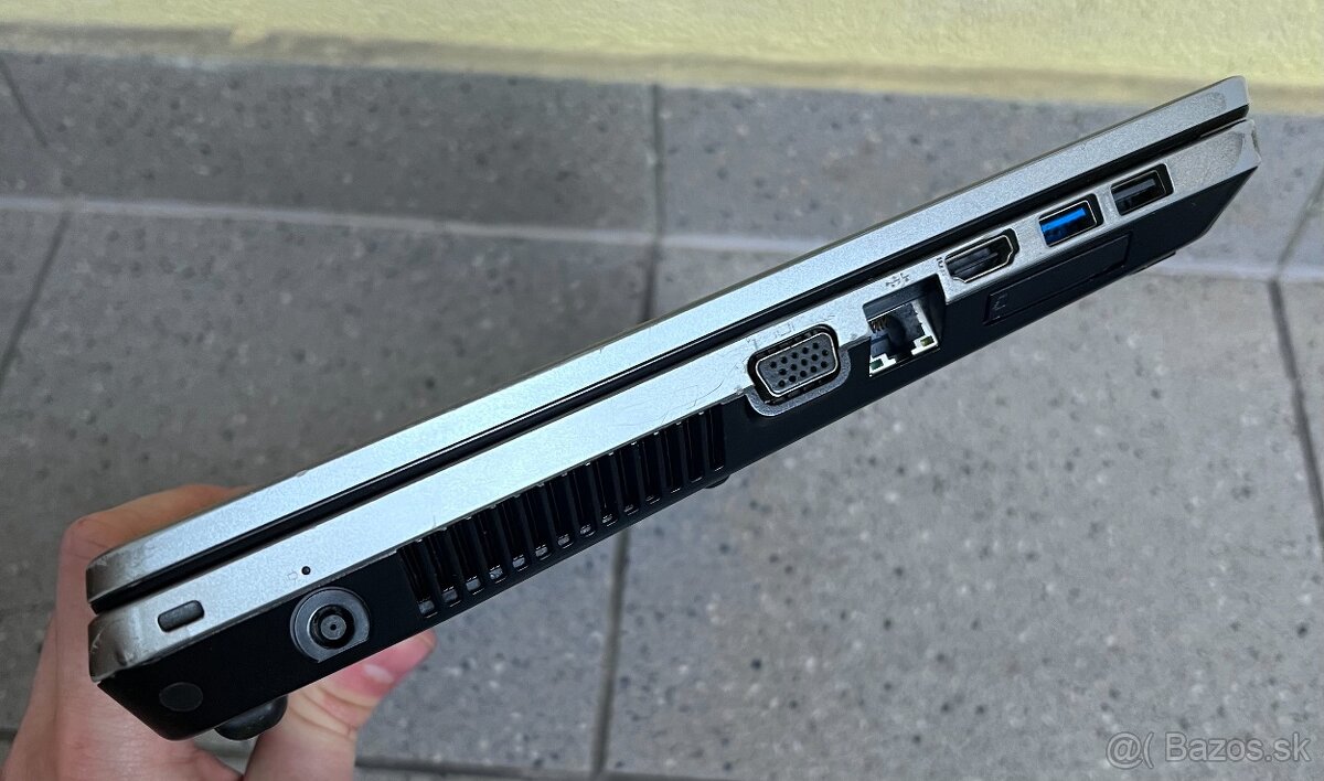 HP ProBook 4530s / i5 2430M / 8GB RAM / 120 GB SSD / 15.6" - 8