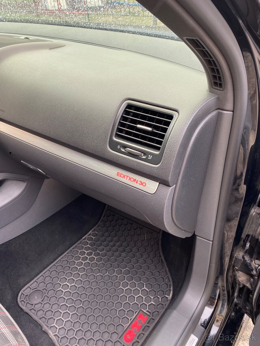 VW GOLF 5 GTI 30 EDITION - 8