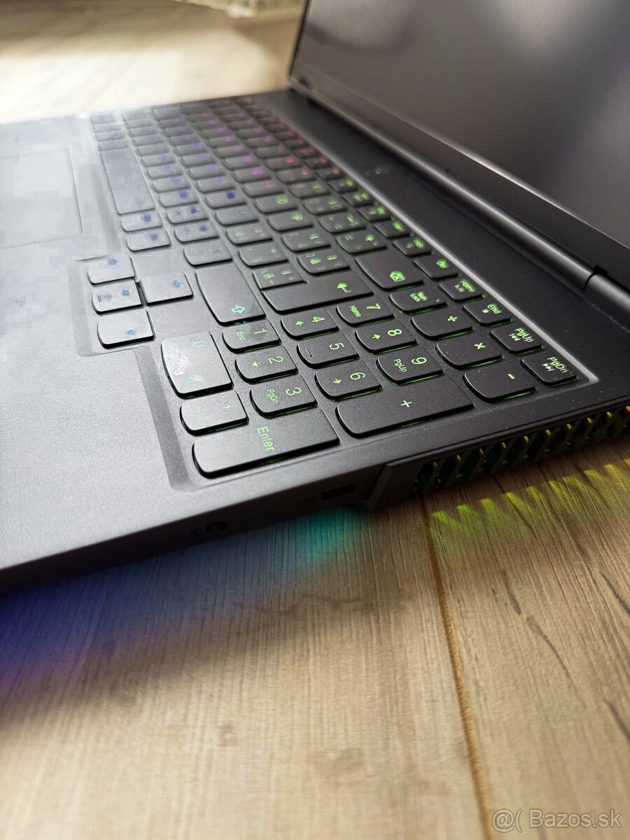 Lenovo Legion 7 16ACHg6 - 8