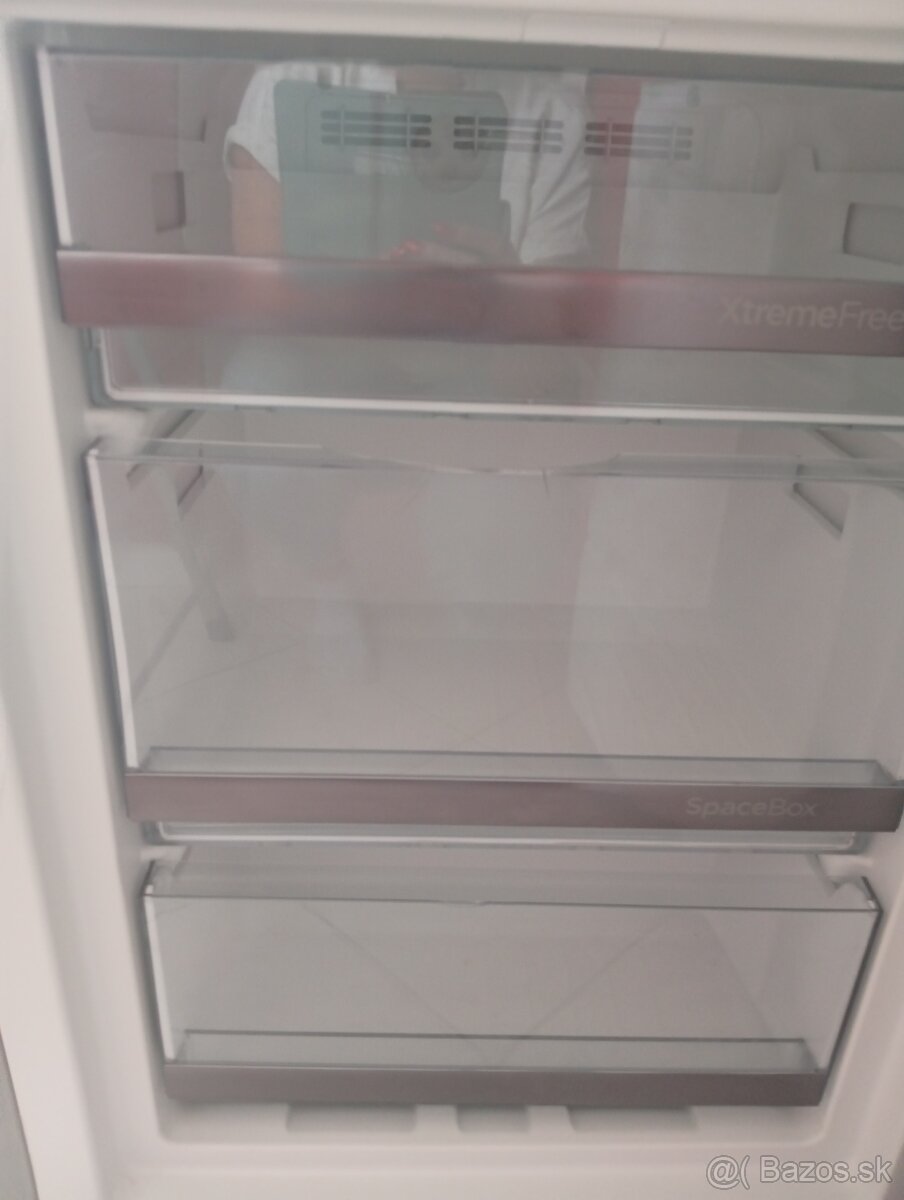 Predám vo výbornom stave chladnicku - 8