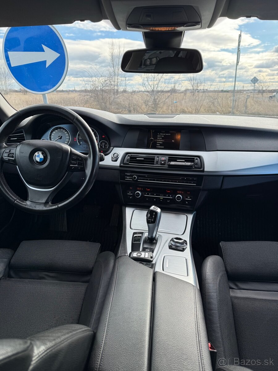Predám BMW 520 D f11 2012 - 8