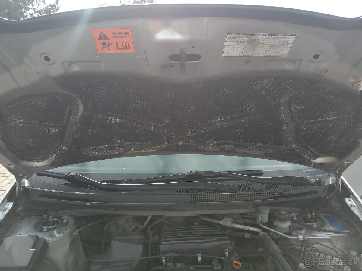 Predam Hondu Fr-v 1.7 - 8