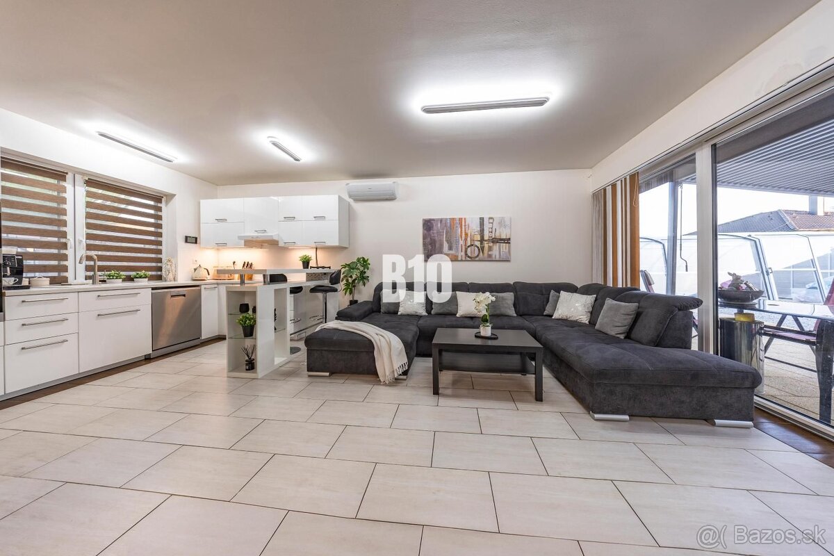 Tri Vody - 4-izbový rodinný dom s bazénom I Bazalková ulica - 8