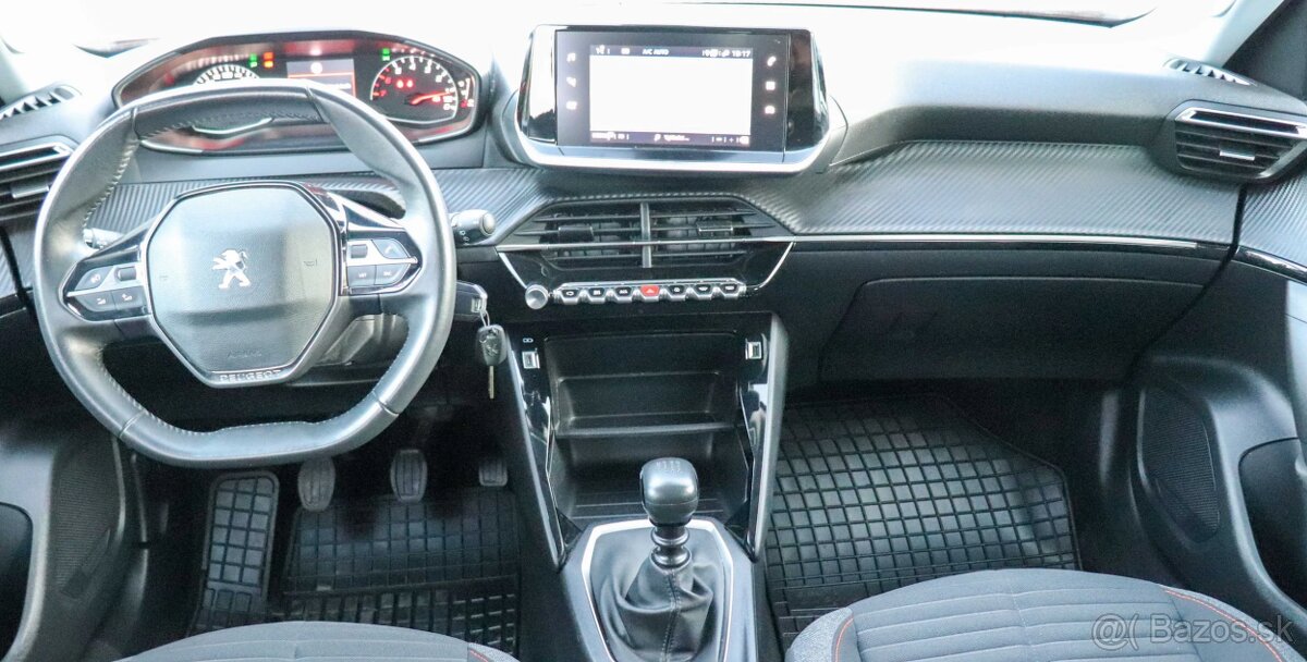 Peugeot 2008 1.2 PureTech 100 Active s DPH - 8