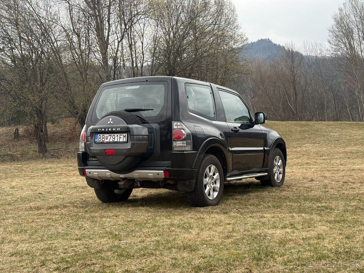 Pajero 3,2 DI-D,5 A/T, Invite 3dv. - 8