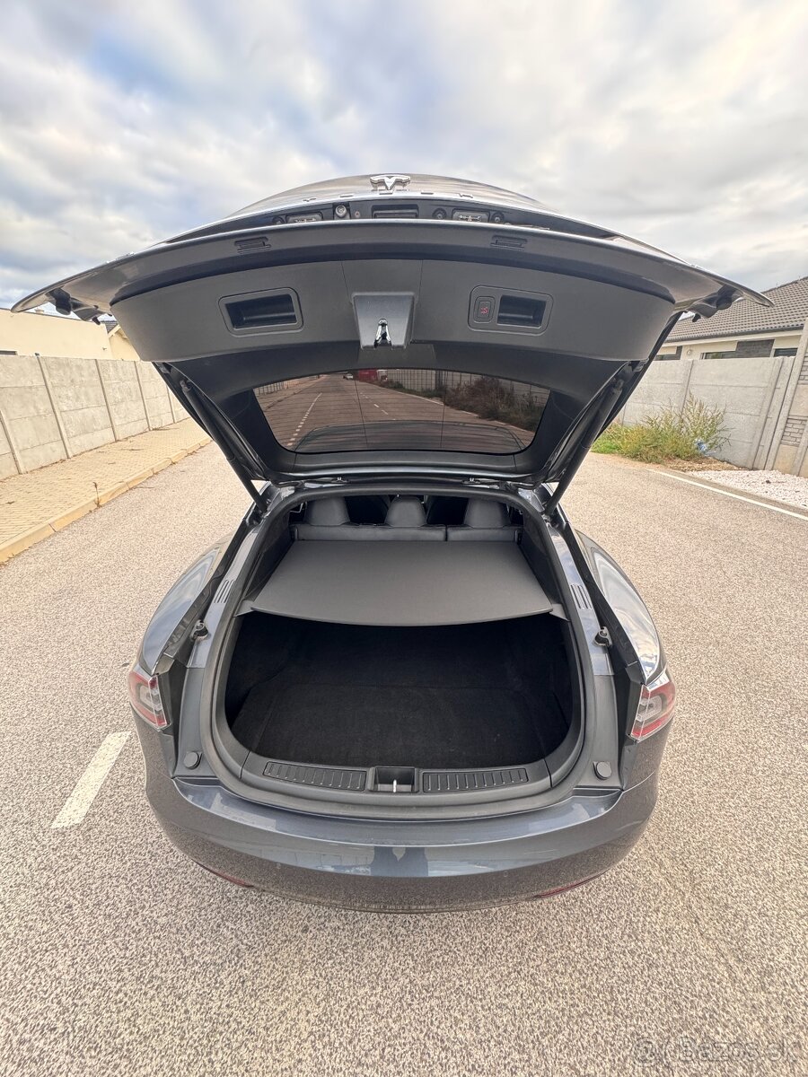 Tesla Model S 2018 100D - 8