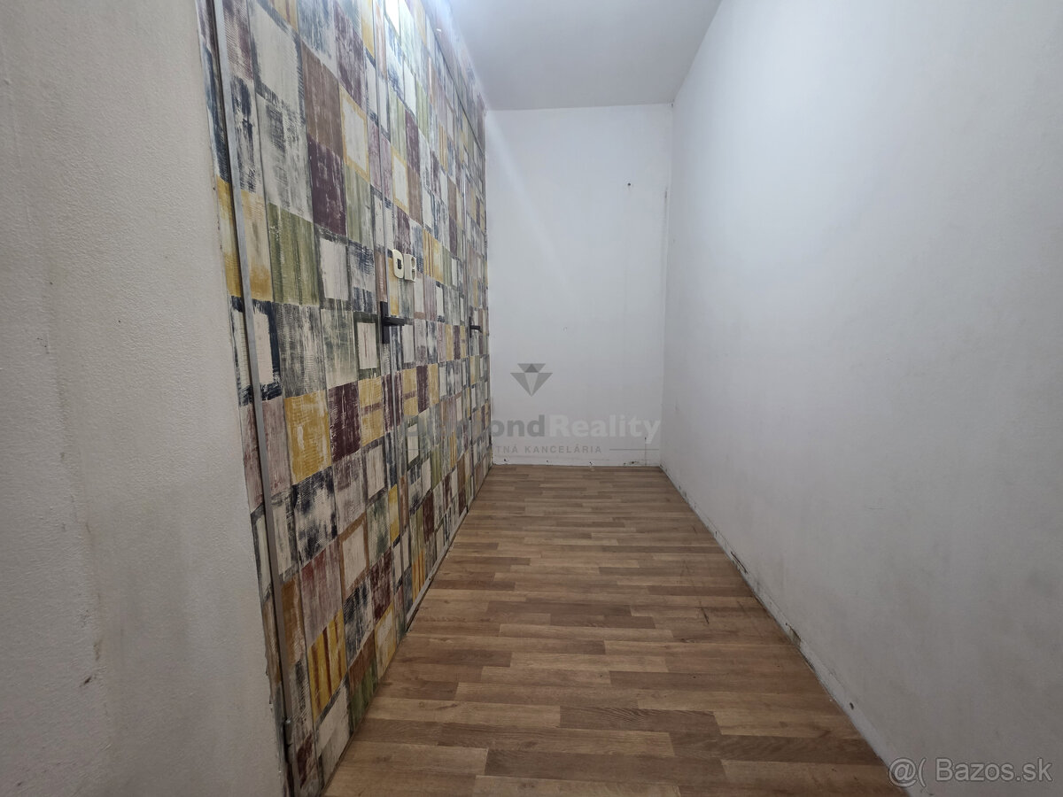 Ponúkam na predaj 1 izbový byt, Jáltska, Dargovských hrdinov - 8