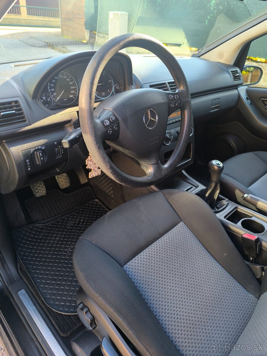 Mercedes A 160 CDI - 8
