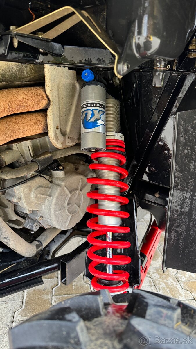 Polaris RZR XP 900 - 8