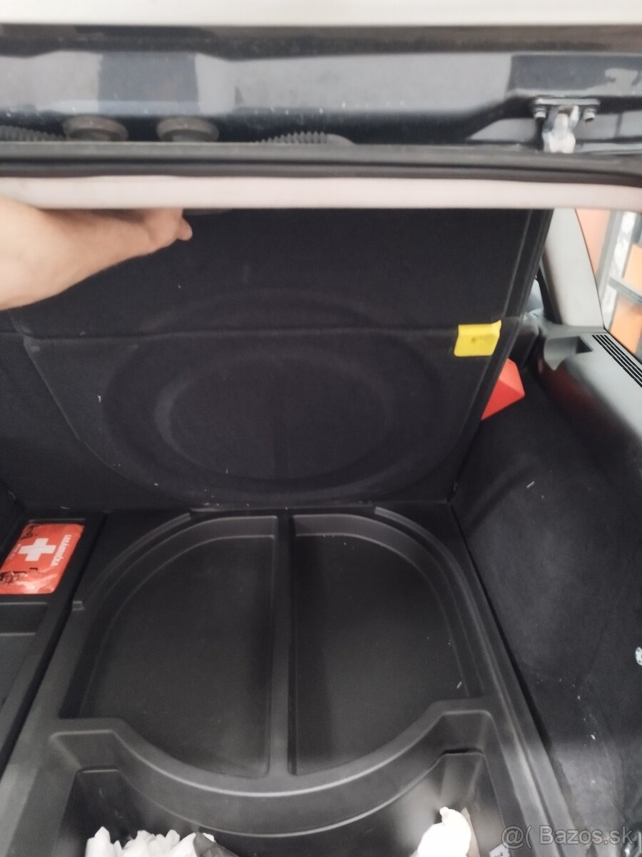 Volkswagen Golf 4 1.9tdi 81/66kw rotačka na náhradné diely - 8