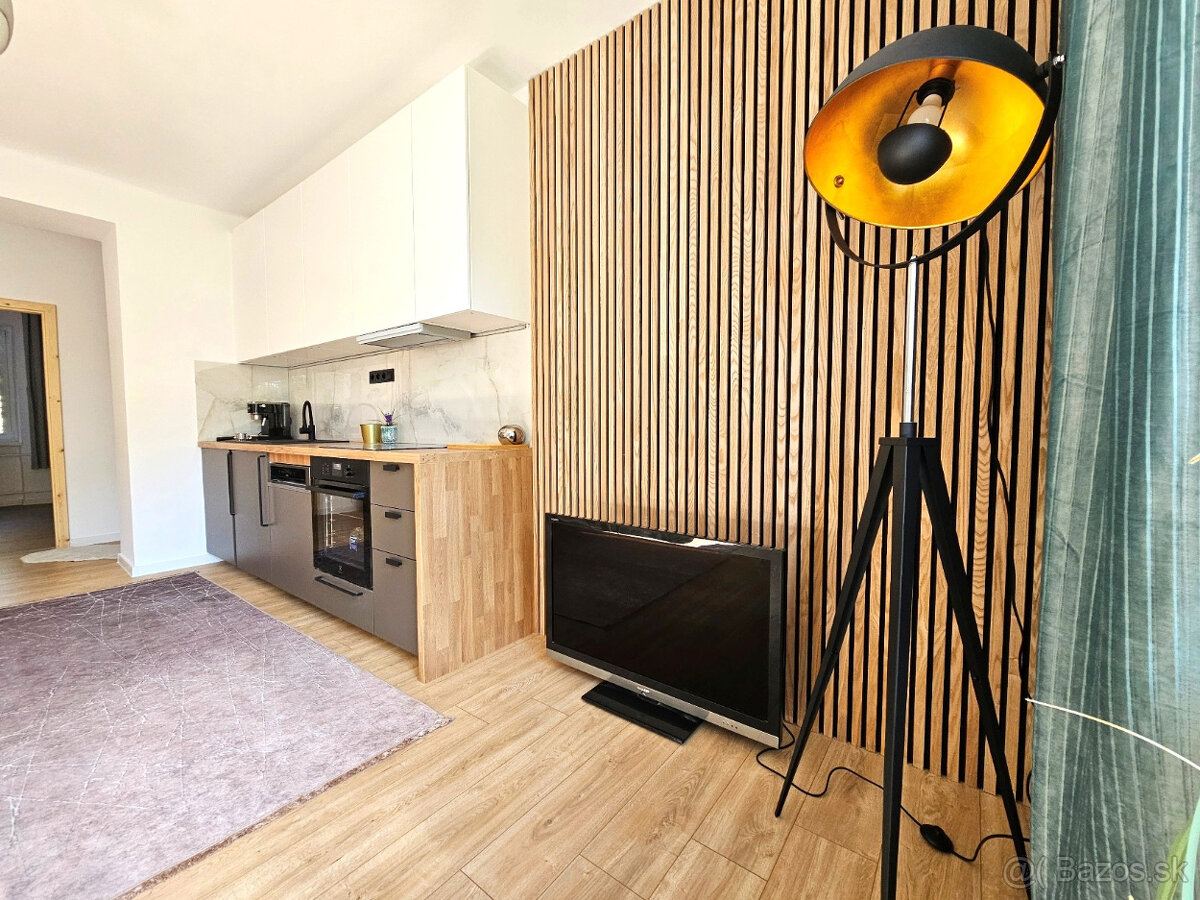 >>>>TEHLA - 4 x spálňa - 5-izbový byt - predaj - Štrkovec - 8