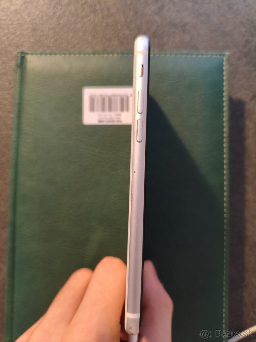 iPhone se 2020 64gb - 8