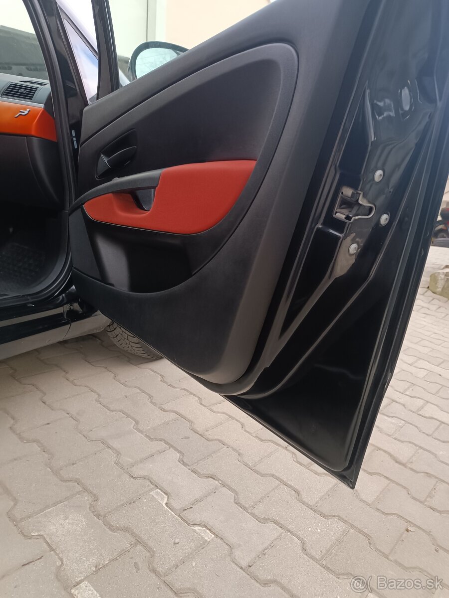 Fiat Grande Punto 1.4 benzin r.v. 2006 - 8