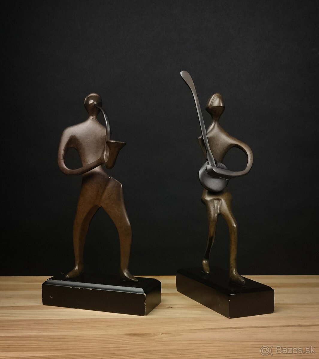 Mix starožitností a dizajnových doplnkov - 8