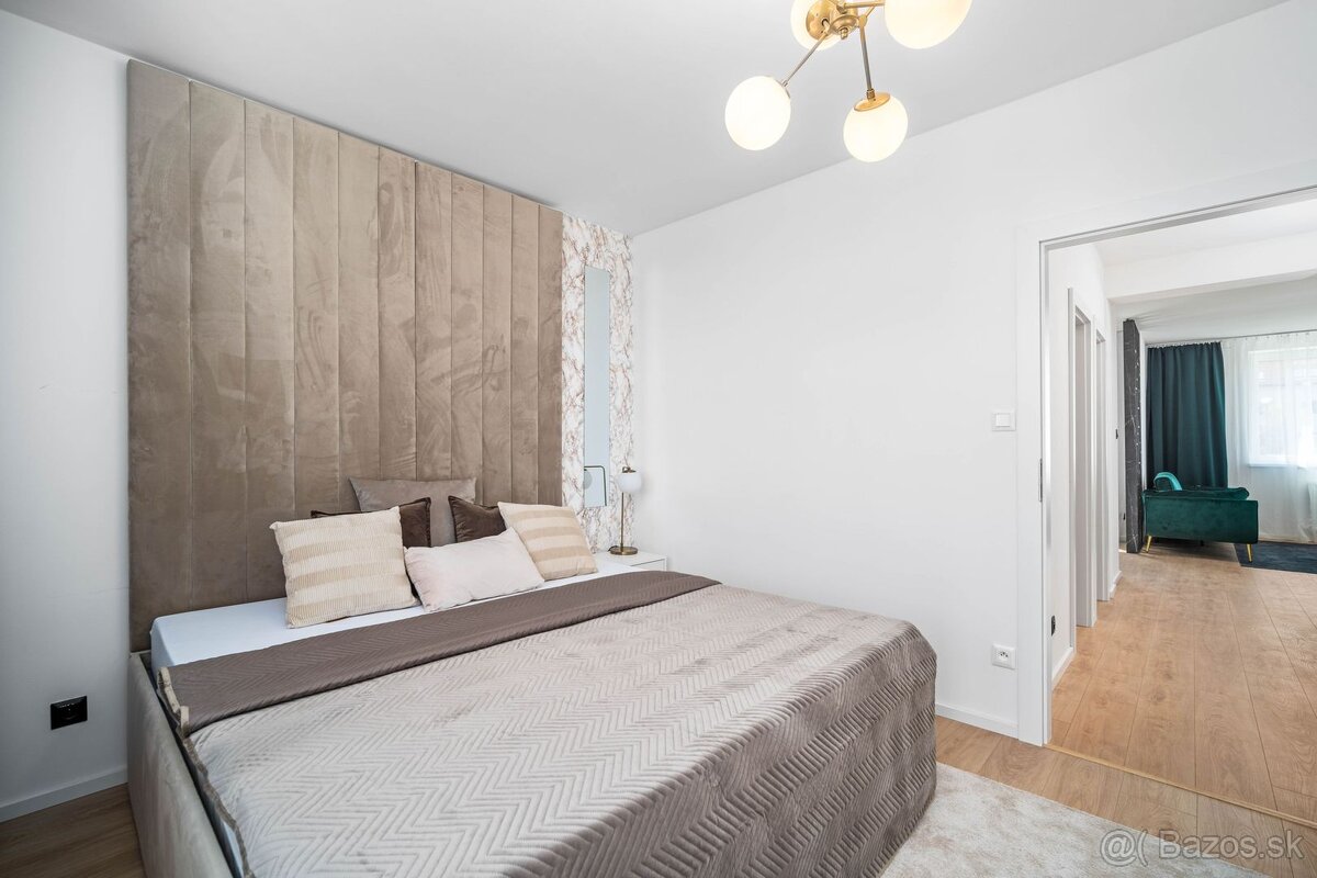 Štýlový 3-izbový byt so zariadením, loggiou a balkónom - 8