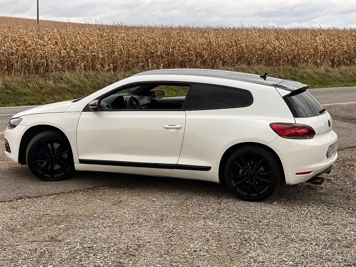 VW Volkswagen Scirocco 2.0 TDI CR – 147 kW (200 k) - 8