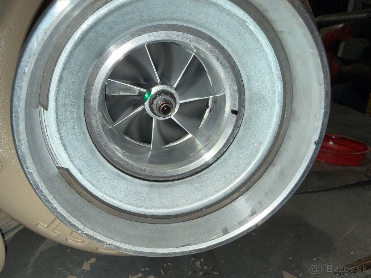 Predám turbo Holset HX 35W - 8