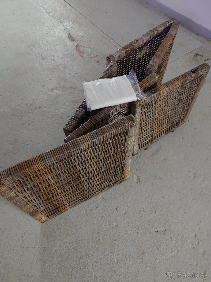 Kôš na bielizeň - 8