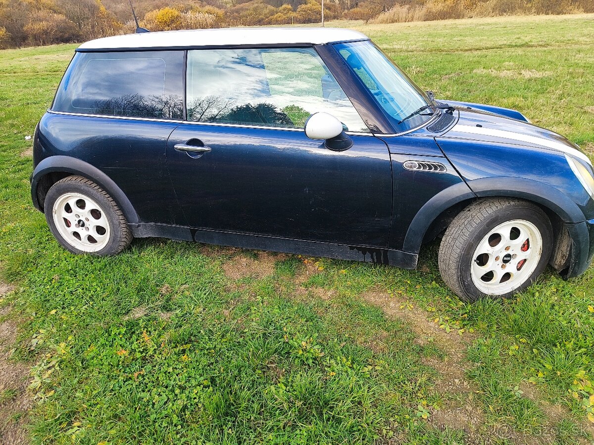 Predám Mini Cooper 1.6 85kw 2004 benzín - 8