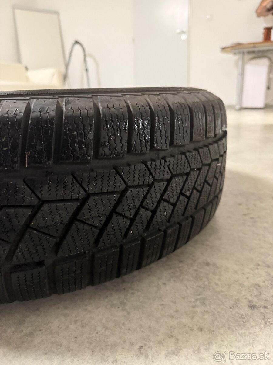 205/60 r 16 s plechovými diskami 5x114,3 et 50 - 8