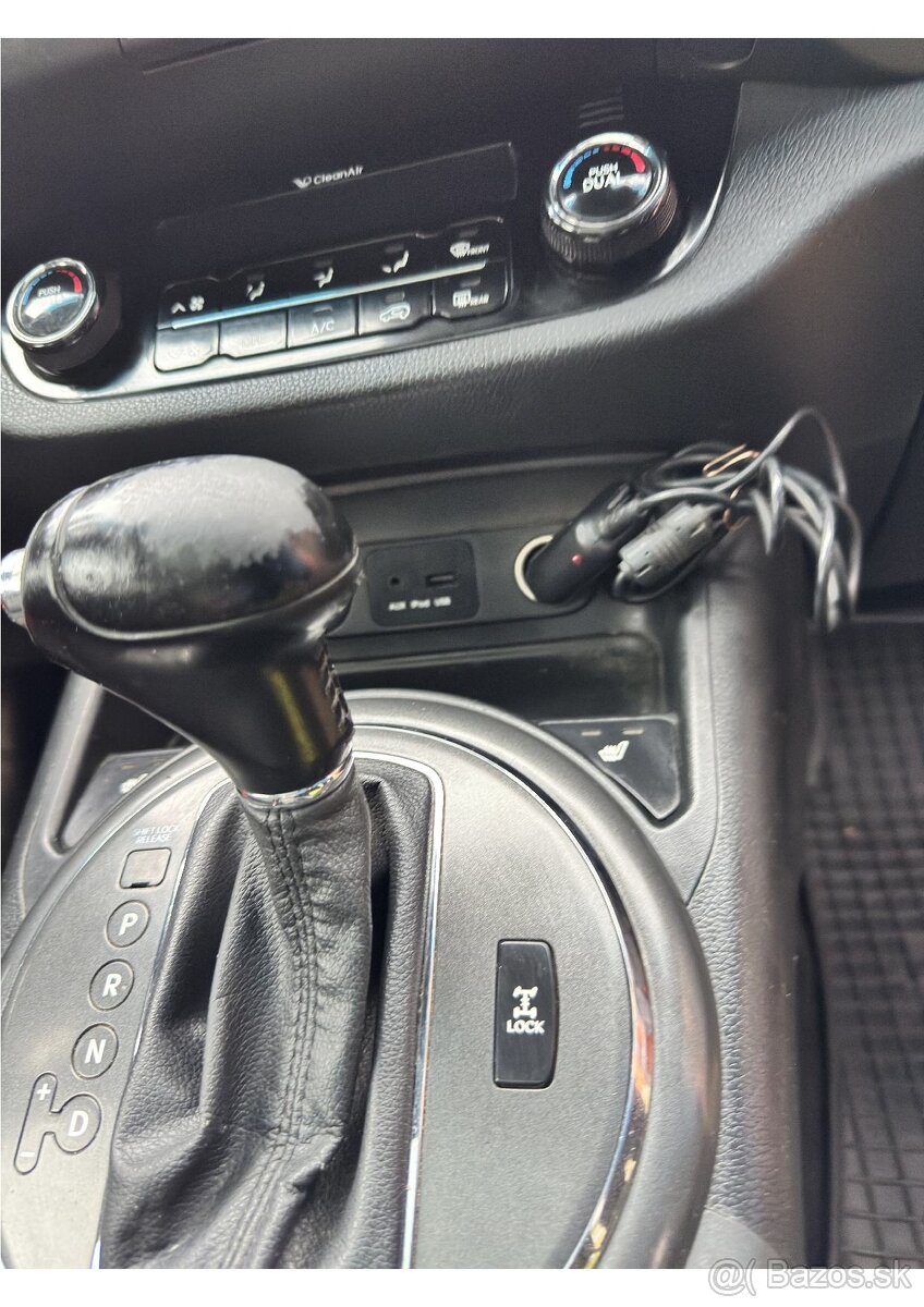 Kia Sportage - 2012 - 8