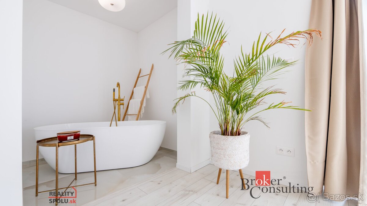 Výnimočné bývanie v Novej Dedinke – moderný dizajn a pokojná - 8