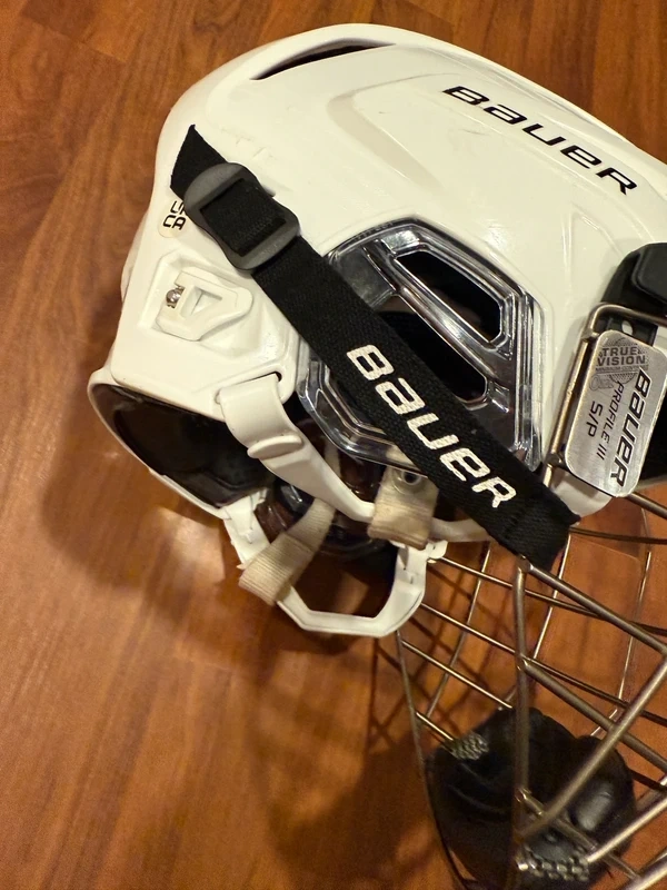 hokejová prilba Bauer Re-Akt 95 s kovovou mriežkou Bauer Pro - 8