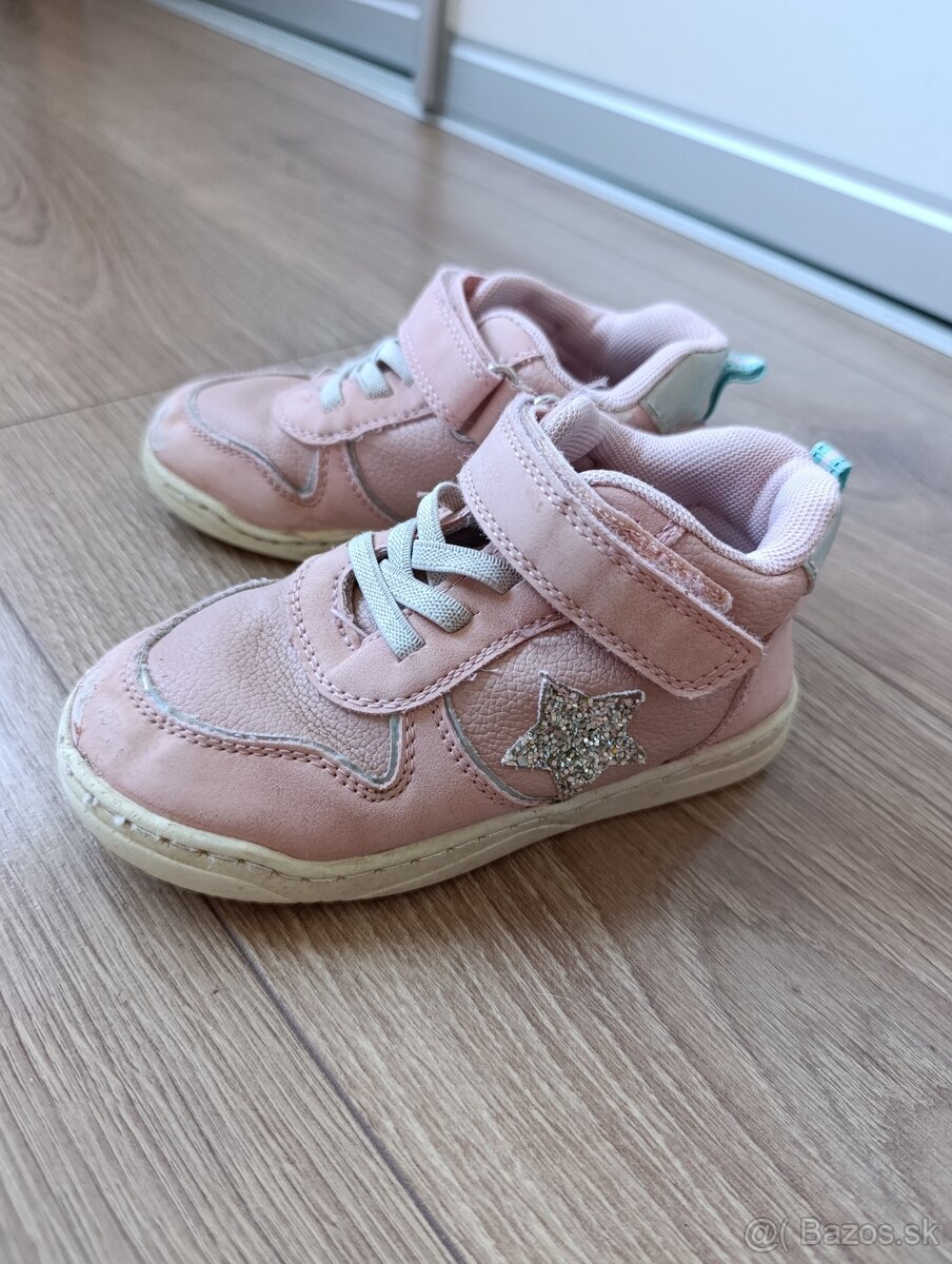 Topánky vo veľkosti 25 - 8