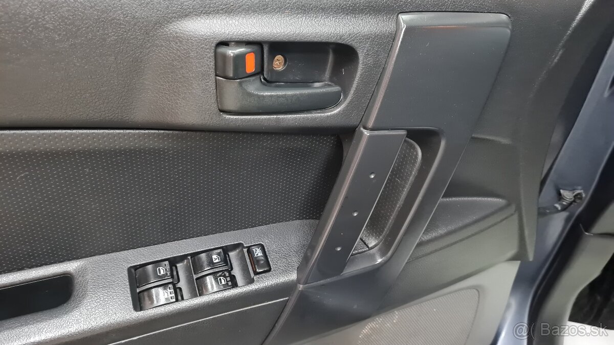 Daihatsu J2 TERIOS - 8