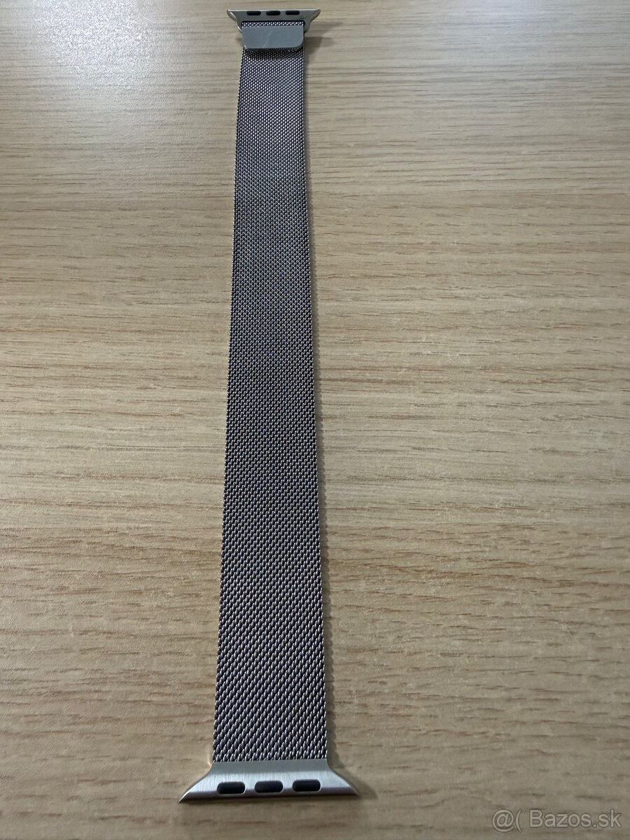 APPLE Watch 9 45mm - 8