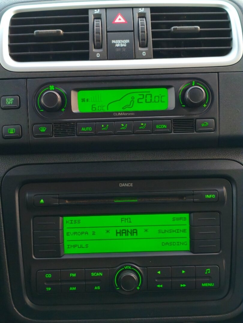 Škoda Roomster 1.6 16V MPI benzín - 8