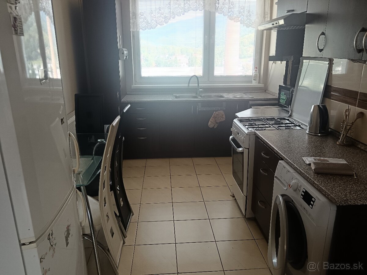 Prenájom 3-izbovy byt - 8