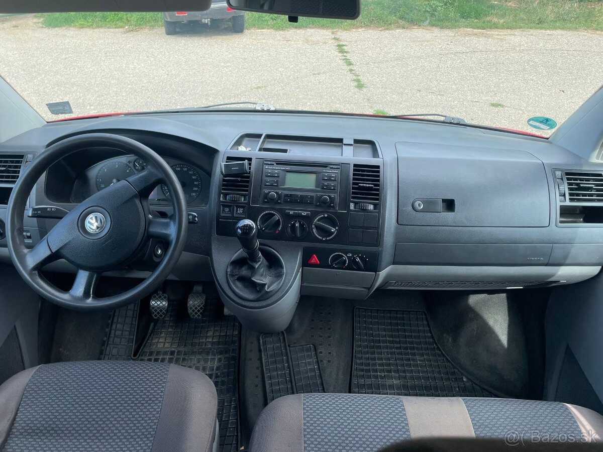 Volkswagen T5 Caravelle 2.5 TDI KR 9 miestne - 8
