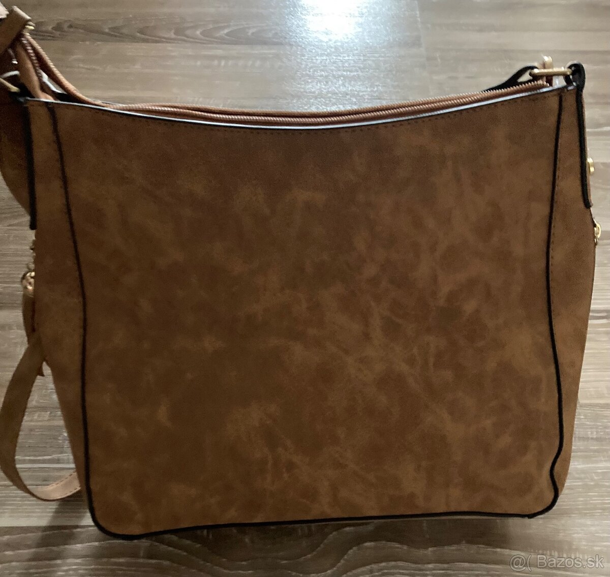 Dámska kabelka/úplne Nová - 8