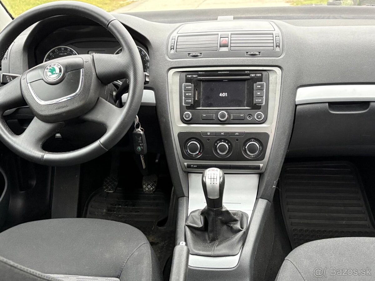 Škoda Octavia 2 Facelift - 8